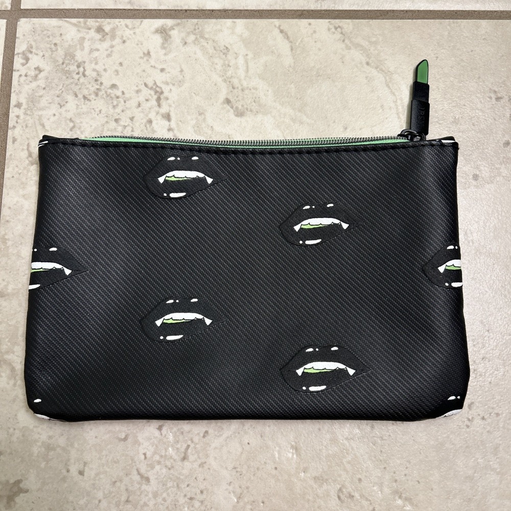 ipsy halloween Cosmetic bag Black Vampire Zipper‎ Green Lipstick Zipper